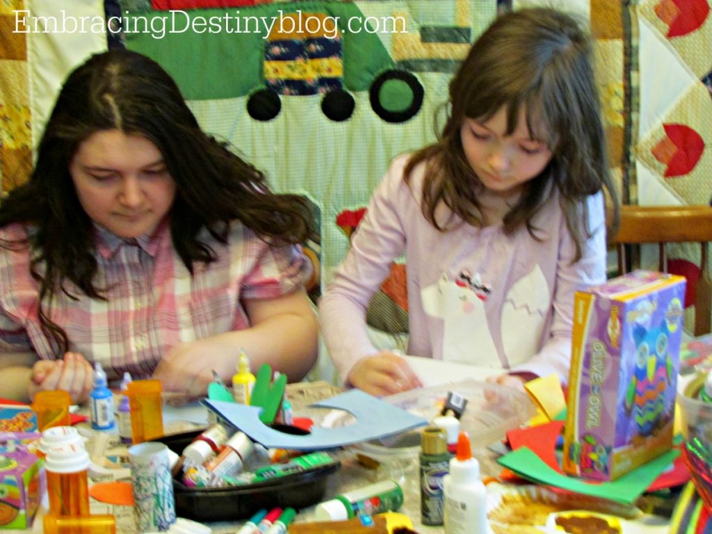 6 reasons why art and crafts are so important for child