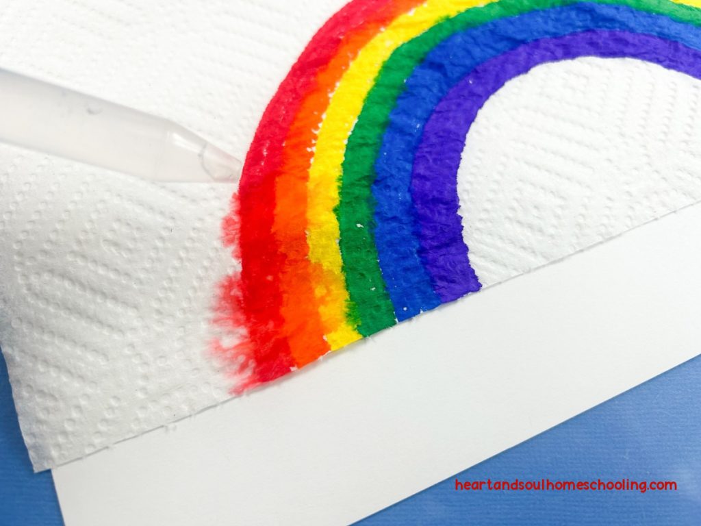 Easy Rainbow Art Activity with Paper Towels & Markers